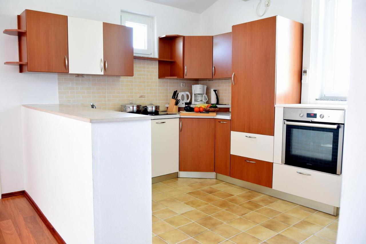 Apartments Muntidor Palit Exterior foto